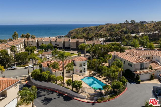 23971 De Ville Way, Malibu, CA 90265