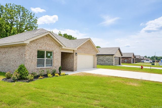 5406 Lotus St., Jonesboro, AR 72404