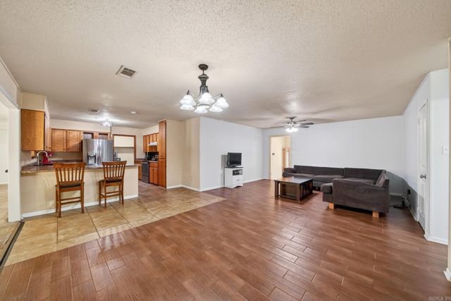 207 Orchid Drive, Sherwood, AR 72120