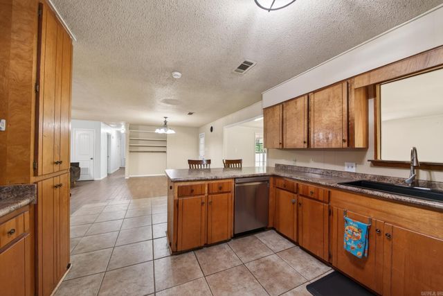 207 Orchid Drive, Sherwood, AR 72120