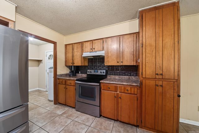 207 Orchid Drive, Sherwood, AR 72120