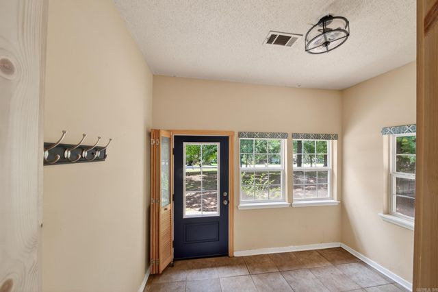 207 Orchid Drive, Sherwood, AR 72120