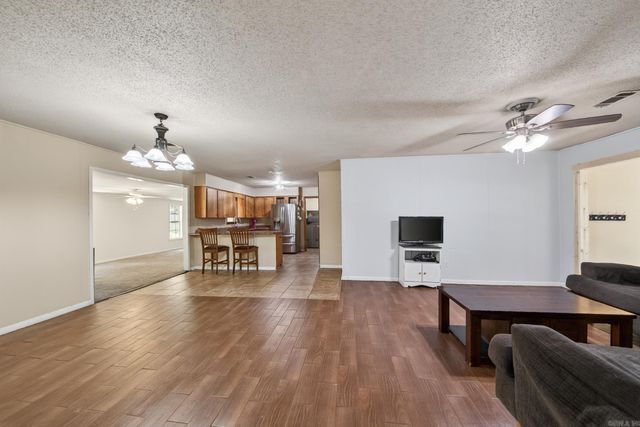 207 Orchid Drive, Sherwood, AR 72120