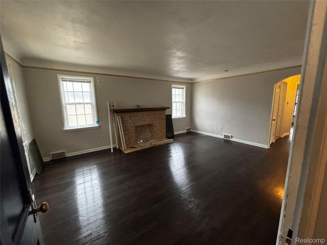 16520 Baylis Street, Detroit, MI 48221