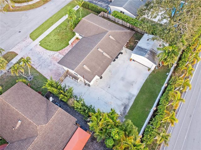10330 SW 103rd Ct, Miami, FL 33176
