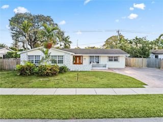 10330 SW 103rd Ct, Miami, FL 33176