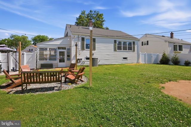 413 BLACKSTONE RD, Newark, DE 19713