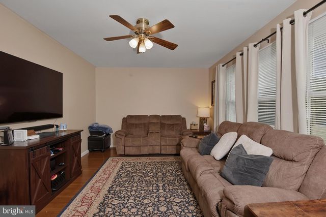 413 BLACKSTONE RD, Newark, DE 19713
