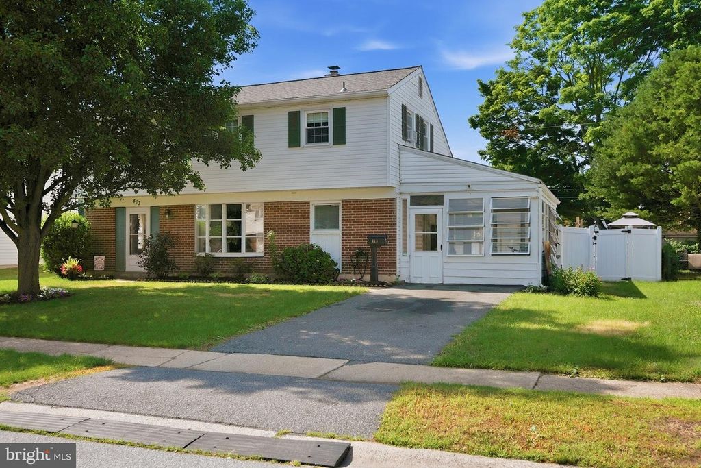 413 BLACKSTONE RD, Newark, DE 19713