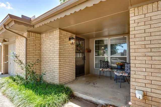 1109 W Peebly Drive, Oklahoma City, OK 73110