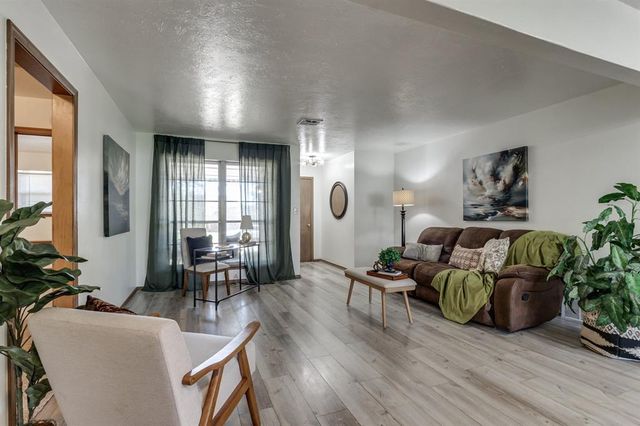 1109 W Peebly Drive, Oklahoma City, OK 73110