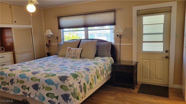 20 Channel LN, Fort Myers, FL 33905