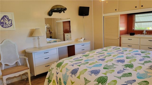 20 Channel LN, Fort Myers, FL 33905