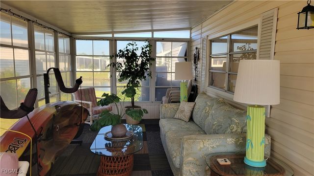 20 Channel LN, Fort Myers, FL 33905