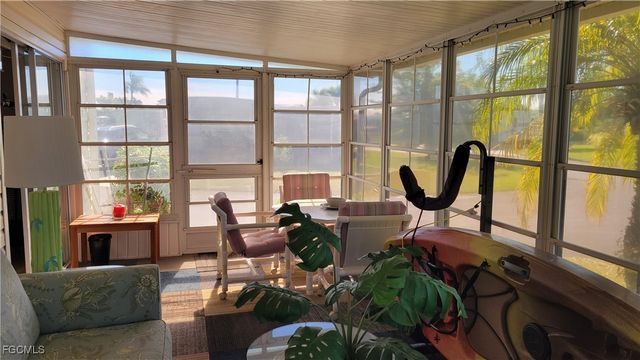 20 Channel LN, Fort Myers, FL 33905