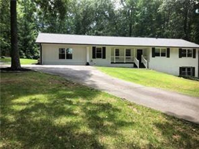 920 Jones Road, Roswell, GA 30075