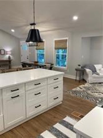 920 Jones Road, Roswell, GA 30075