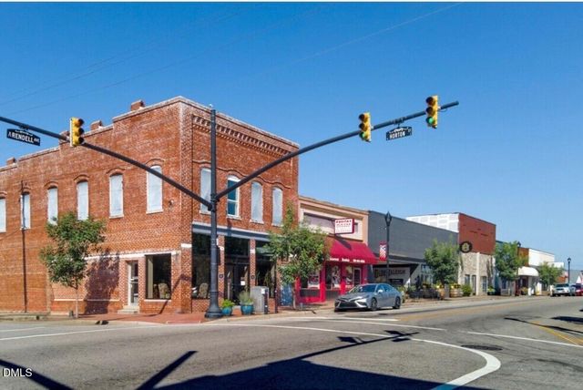 25 Gadwall Court, Zebulon, NC 27597