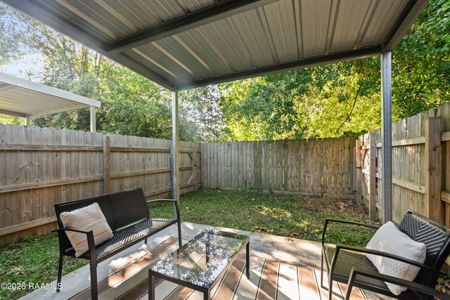 112 Oak Plains Alley, Lafayette, LA 70508