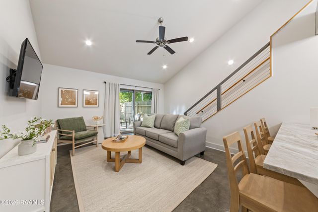 112 Oak Plains Alley, Lafayette, LA 70508