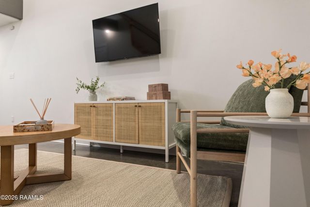 112 Oak Plains Alley, Lafayette, LA 70508