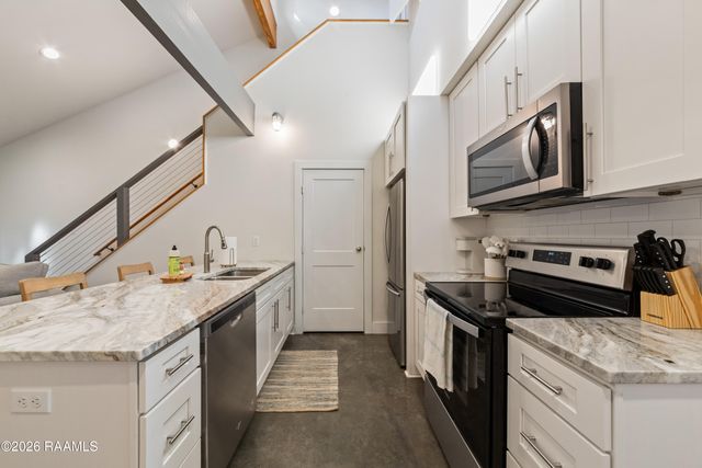 112 Oak Plains Alley, Lafayette, LA 70508