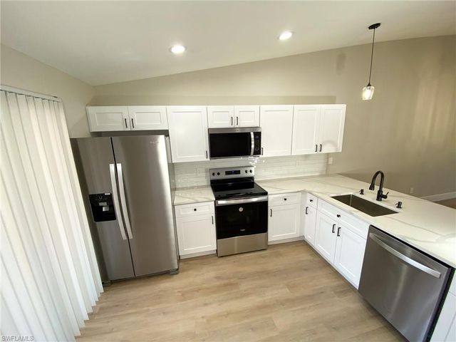 4180 Looking Glass LN # 4108, Naples, FL 34112
