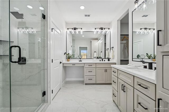 1013 Azalea Street, Mission, TX 78573