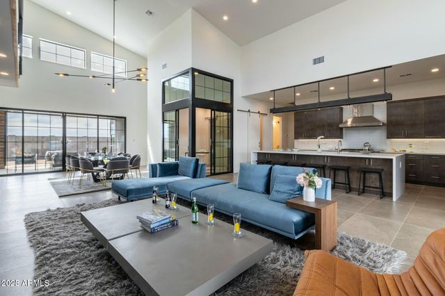 8510 S 9TH Drive 20, Phoenix, AZ 85041