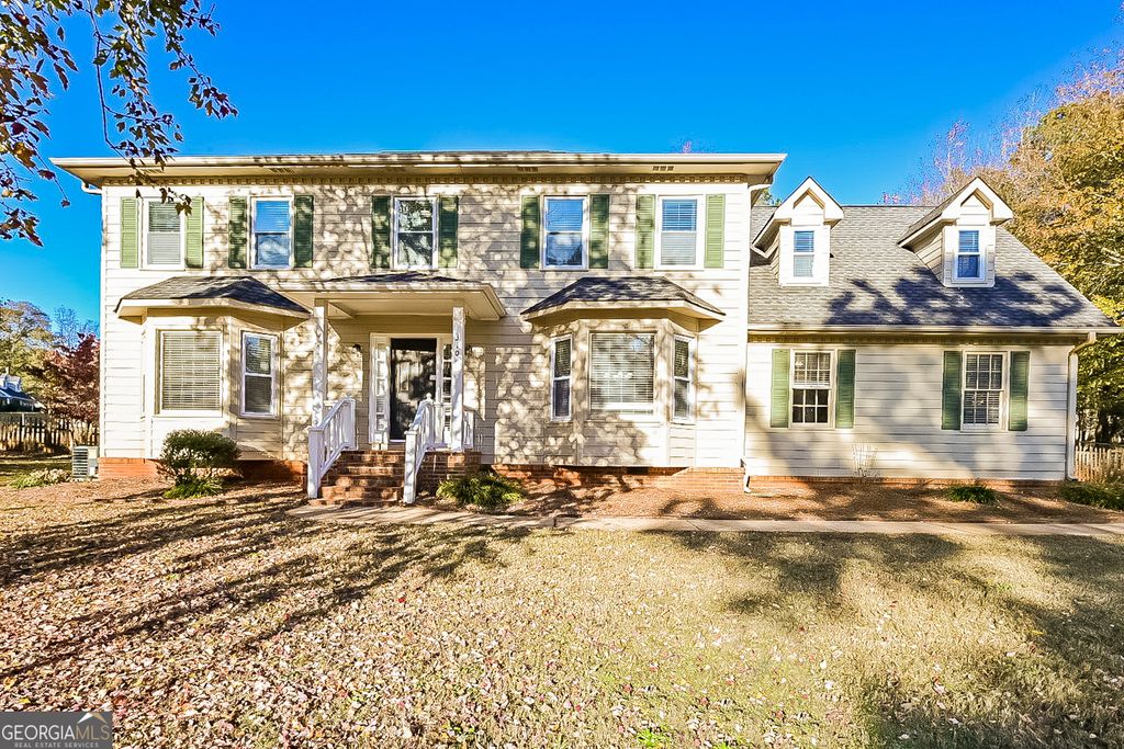 310 Lakefront Drive, Mcdonough, GA 30253