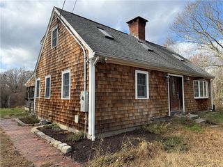 511 Weaver Hill Road, Coventry, RI 02816