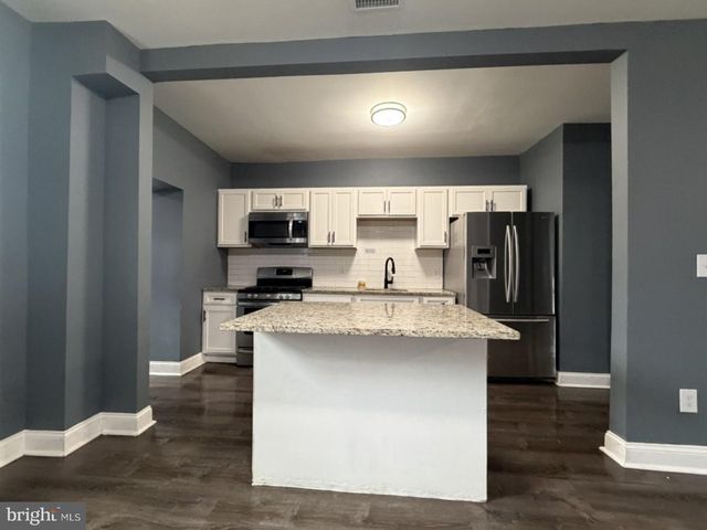 3019 KENTUCKY AVE, Baltimore, MD 21213