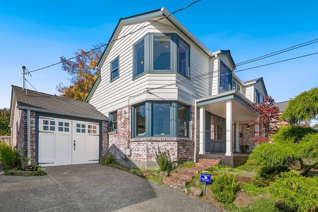 3027 38th Avenue W, Seattle, WA 98199