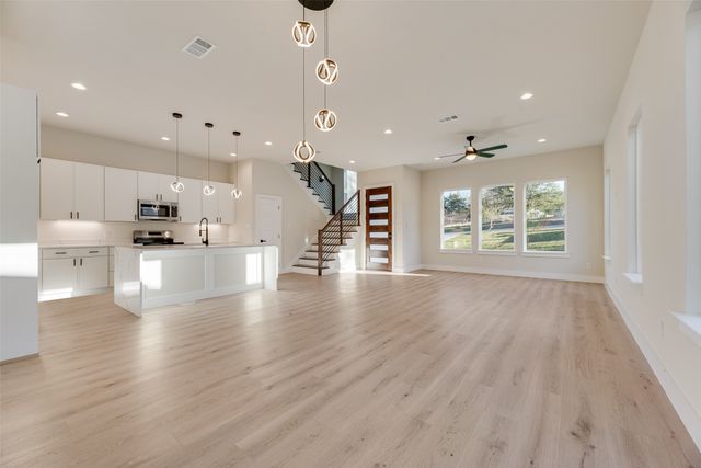 2507 Fatima Avenue, Dallas, TX 75241