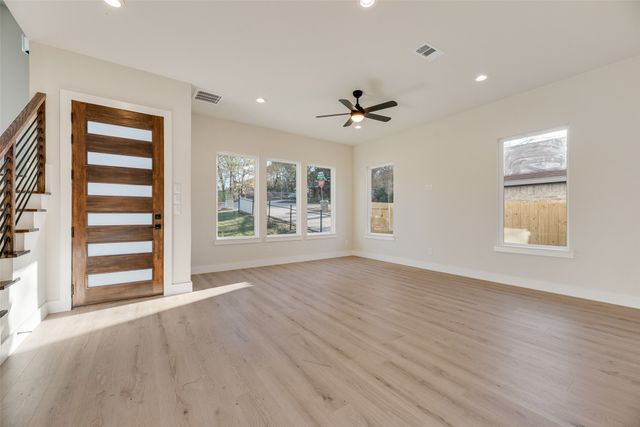 2507 Fatima Avenue, Dallas, TX 75241