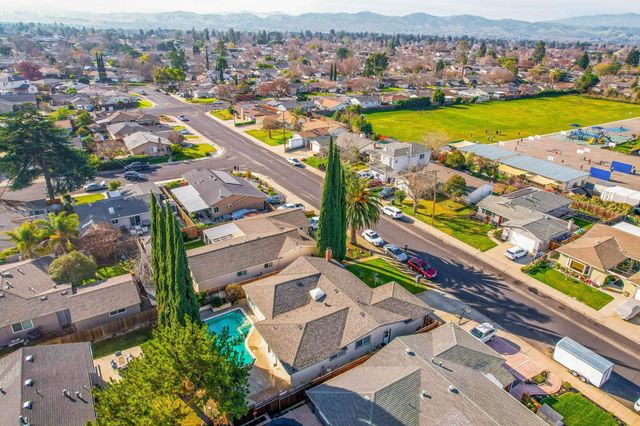 1144 El Dorado Dr, Livermore, CA 94550