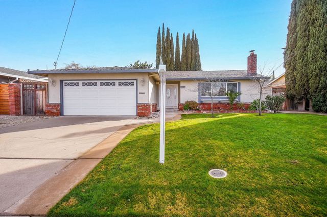 1144 El Dorado Dr, Livermore, CA 94550