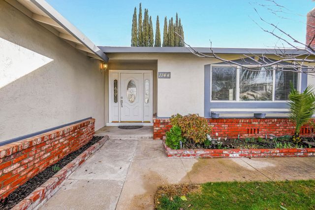 1144 El Dorado Dr, Livermore, CA 94550