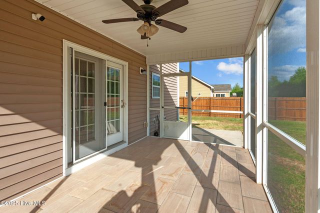 621 Cheltenham Drive, Greenville, NC 27834