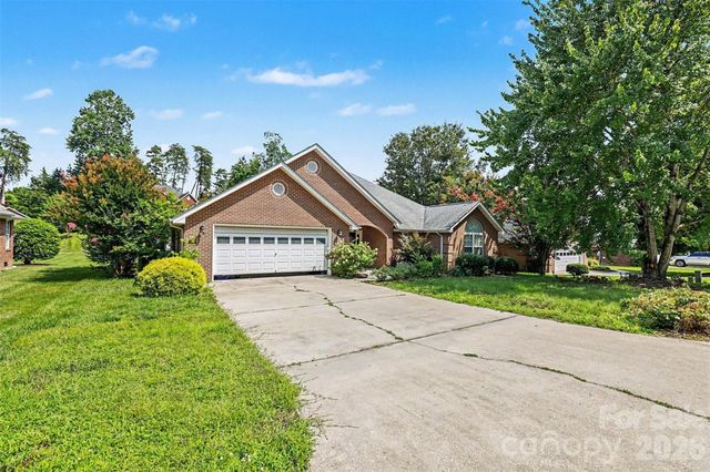 1318 Crown Ridge Drive, Fort Mill, SC 29708