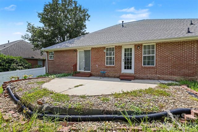 1318 Crown Ridge Drive, Fort Mill, SC 29708