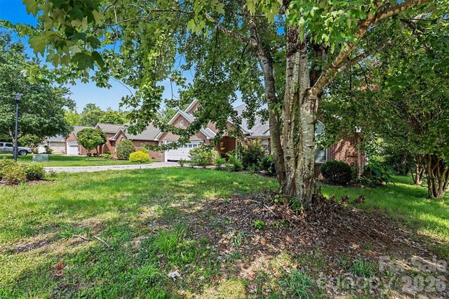 1318 Crown Ridge Drive, Fort Mill, SC 29708