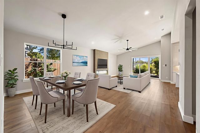 2770 Moffatt Avenue, Dallas, TX 75216