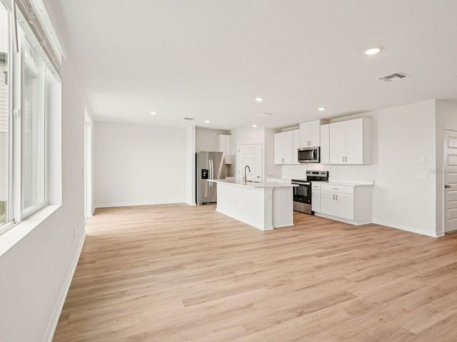 1737 BREKEY WAY, Zephyrhills, FL 33541