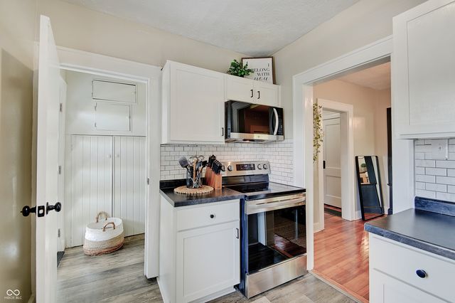 238 N 17th Avenue, Beech Grove, IN 46107