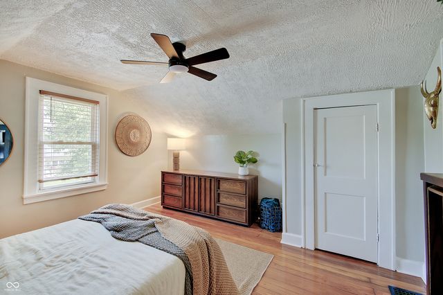 238 N 17th Avenue, Beech Grove, IN 46107