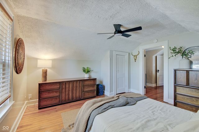 238 N 17th Avenue, Beech Grove, IN 46107