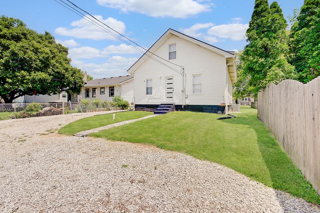 238 N 17th Avenue, Beech Grove, IN 46107