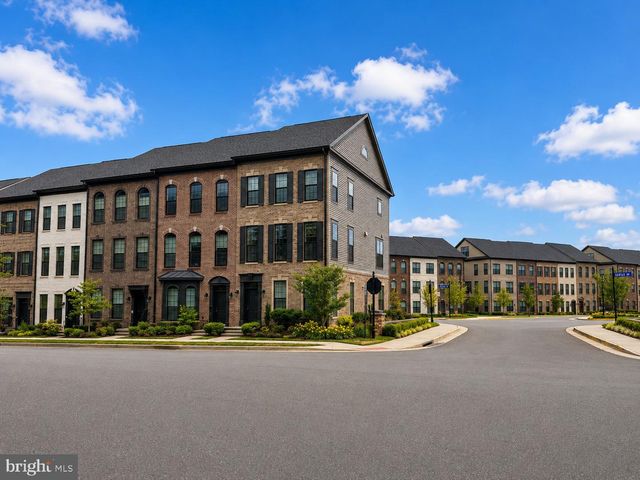 4432 FAIR LAKES CT, Fairfax, VA 22033