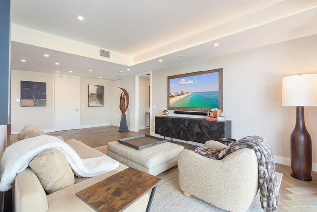 124 HENDRICKS Isle PH401, Fort Lauderdale, FL 33301
